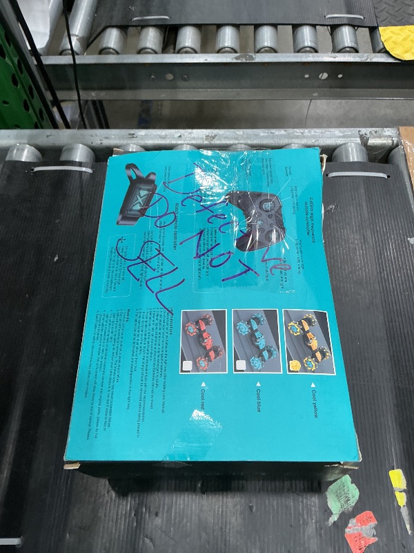 Photo 1 of 1:12 Gesture Sensing RC Stunt Car, 4WD Hand Controlled Remote Control Twist Cars with Light & Music, 360° Rotate Transform Drift, Gifts for 6-8-12 Kids Age 6 7 8 9 10 11 12 Yrs Old?