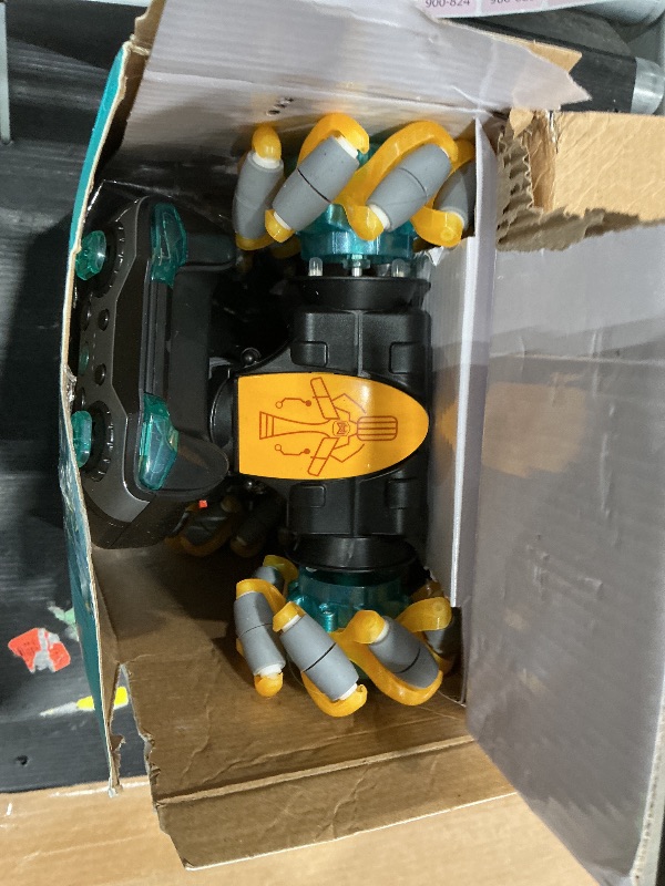 Photo 1 of 1:12 Gesture Sensing RC Stunt Car, 4WD Hand Controlled Remote Control Twist Cars with Light & Music, 360° Rotate Transform Drift, Gifts for 6-8-12 Kids Age 6 7 8 9 10 11 12 Yrs Old?