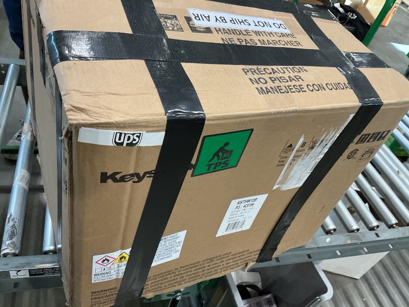 Photo 1 of ***UK plug***Keystone 12,000 BTU Window-Wall Air Conditioner with 11,000 BTU Supplemental Heating and Dehumidification, 230V, Window and Wall AC Unit for Living Room, Apartment, Medium Sized Rooms up to 550 Sq.Ft.