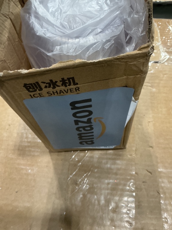 Photo 1 of *USED*
Manual Ice Shaver – High-Efficiency, No-Electric Ice Crusher & Snow Cone Maker with 2 Ice Trays, Ideal for Camping & Home Use