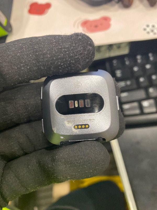 Photo 1 of *NON-FUNCTIONAL*
Fitbit Versa Special Edition Smart Watch, Charcoal Woven, One Size (S & L Bands Included)