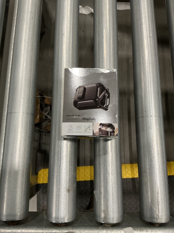 Photo 1 of ***MISSING CAP*** R-fun for AirPods Pro 3 Case (2025) Cover with Cleaning Kit, Military-Grade Heavy-Duty Drop-Resistant with Auto Pop-Up Lid for AirPods Pro 3rd Generation 2025 USB-C Charging Case, Blue