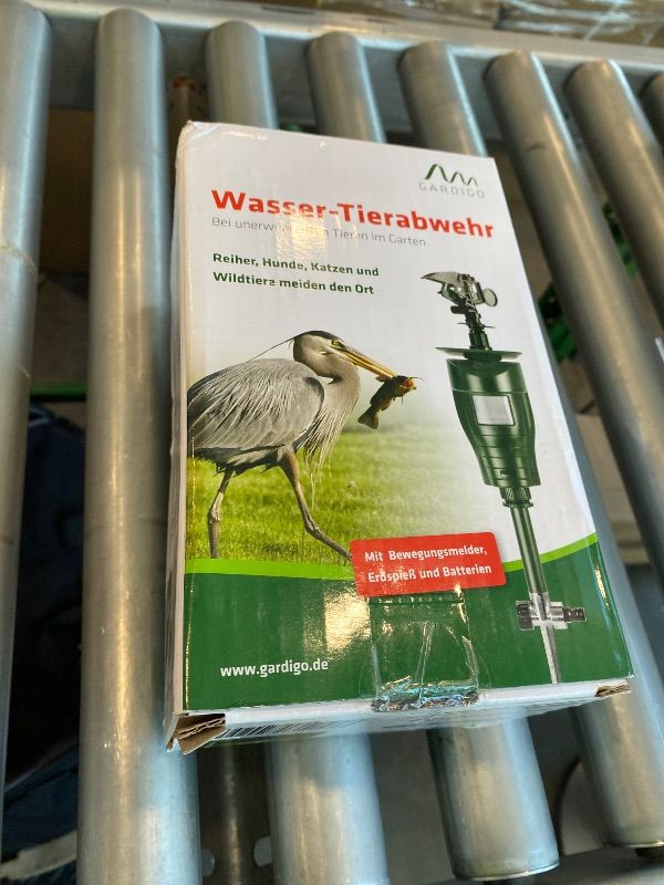 Photo 1 of *USED*
GARDIGO® Water Jet Animal Repellent | Bird Repellent, Heron Repellent, Cat Repellent Garden | Motion Activated Sprinkler | Up to 33ft Range | Pigeon Deterrent Heron Scarer | Batteries Included