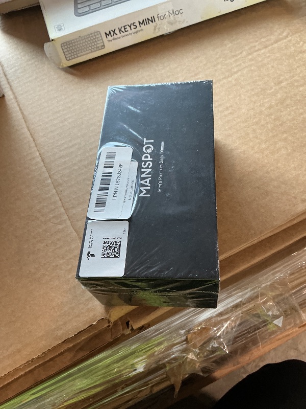 Photo 1 of *Factory Sealed*
MANSPOT Manscape Groin & Body Hair Trimmer for Men, Electric Ball Pubic Trimmer Shaver,Manscape Kit with 4 Guard,Replaceable Ceramic Blade Heads,Waterproof Wet/Dry Shaver,90 Minutes Shaving