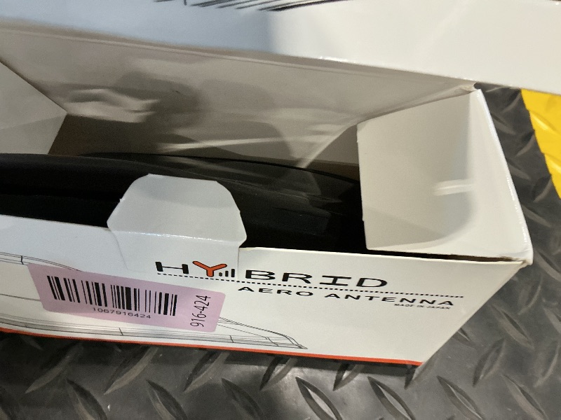 Photo 1 of 1 Pcs Shark Fin Antenna Cover, Vehicle Shark Fin Cool Shape Cover with Adhesive Tape, Automotive Top Roof Aerials Base AM/FM Radio Signal for Car SUV Truck, Car Antenna Replacement- Black