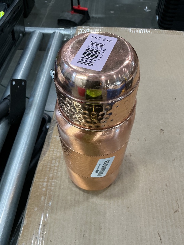 Photo 1 of *MINOR DAMAGE - USED*
Leathervine 100% Pure Copper Water Bottle for Drinking 64 oz with Lid| Leak Proof Ayurvedic Vessel to Support Digestion, Immunity | Lightweight, Eco-Friendly, Travel Use, Best Gift for Wellness Lovers