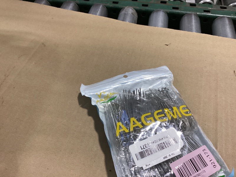 Photo 1 of 60PCS Stainless Steel Drapery Hook and Pin for Pleated Drapes 4 Prongs Pinch Pleat Clips Traverse Pleater 4 End Curtain Hangers for Window Door Bathroom Curtain