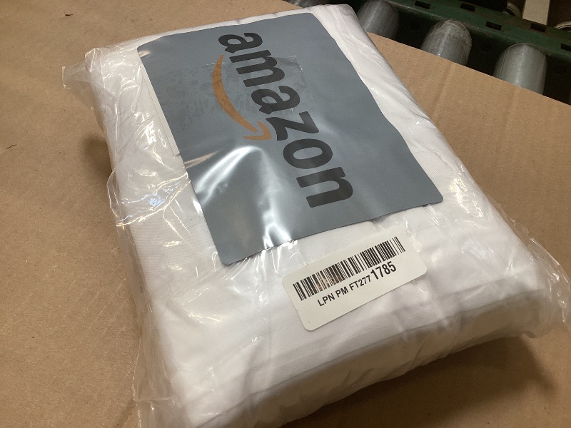 Photo 1 of JALANCY 4 Pack Square Table Cloth 70x70 Inch White Tablecloth Machine Washable Fabric Polyester Table Cover for Dining, Buffet Parties, Picnic, Events, Weddings and Restaurants?White?