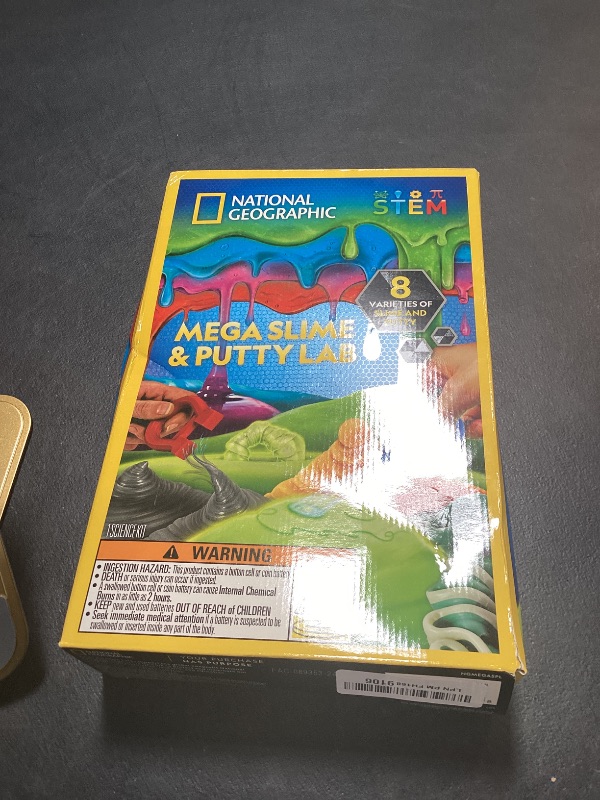 Photo 1 of National Geographic mega slime and putty lab 
