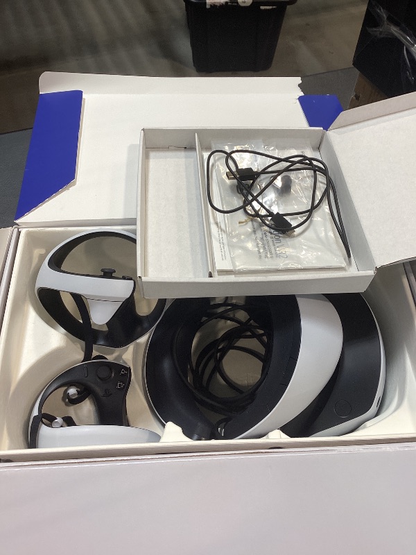 Photo 1 of PlayStation VR2 (PSVR2)
