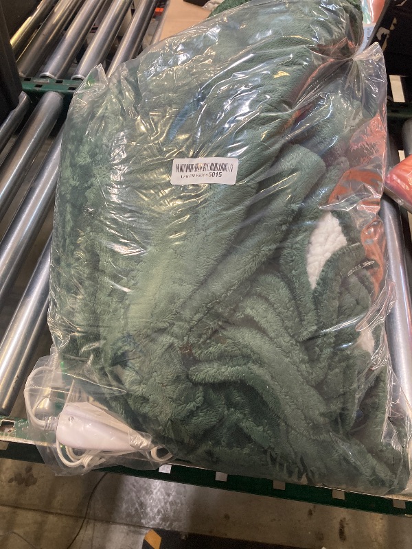 Photo 1 of Heated Blanket Electric Blanket Full Size 72''x84'' with 5 Heating Levels, 10 Hour Auto Shut Off, Machine Washable, Flannel & Sherpa Soft Warming Blanket for Couch, Bed, Office - Grass Green