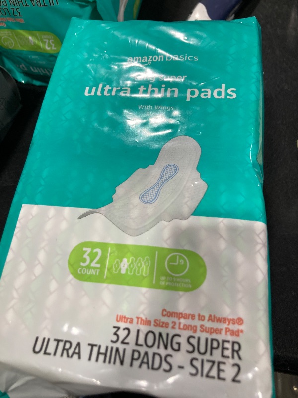 Photo 1 of Amazon Basics Menstrual Pads for Women With Flexi-Wings, Long Length, Size 2, Super Absorbency, 32 Count (Pack of 1)