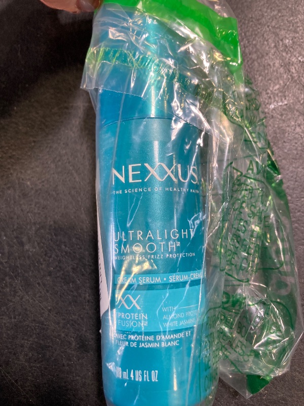 Photo 1 of Nexxus Ultralight Smooth Frizz Defy Cream Serum for Frizzy and Dry Hair 4 fl oz