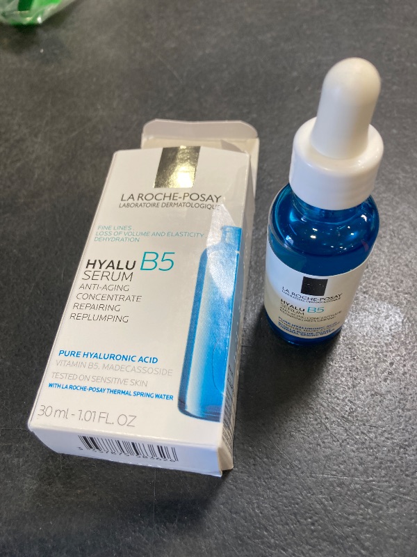 Photo 1 of La Roche-Posay Hyalu B5 Pure Hyaluronic Acid Serum for Face, Vitamin B5 + Hyaluronic Acid + Madecassoside, Hydrating Serum Visibly Plumps Skin, Sensitive Skin Safe, Anti Aging, Oil-Free