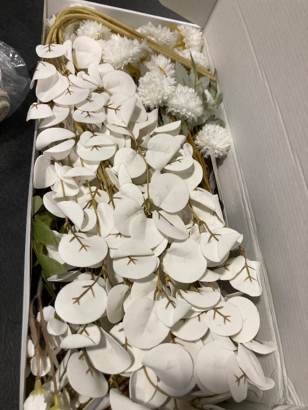 Photo 1 of 20pcs White Artificial Flowers Bulk For Vase That Look Real, White Flower Centerpiece For Table, Silk Floral Home Decor Indoor, Faux Kiku + Eucalyptus Stems + Wildflowers, Flores Blancas Artificiales