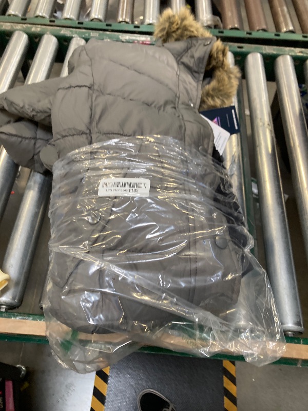 Photo 1 of Women's Winter Thickened Down Jacket Warm Long Puffer Coat Waterproof Parka with Faux Fur Removable Hood size m 