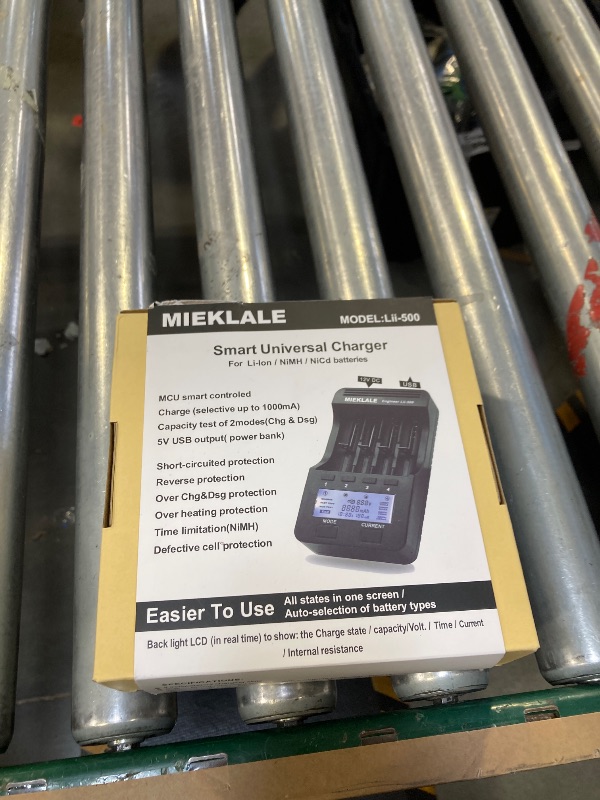Photo 1 of 18650 Battery Charger, MIEKLALE 4 Bay Battery Charger with LCD Display Fast Charge for Rechargeable Batteries Li-ion 26650 18650 16340 10440 14500 20700,NI-MH NI-Cd AA AAA