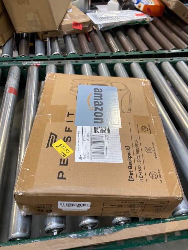 Photo 1 of Petsfit Pet Carrier Backpack Easy-Fit Pet Travel Backpack Carrier for Hiking Walking Cycling Suitable for Small Medium Dogs Cats and Rabbits up to 22 Pounds