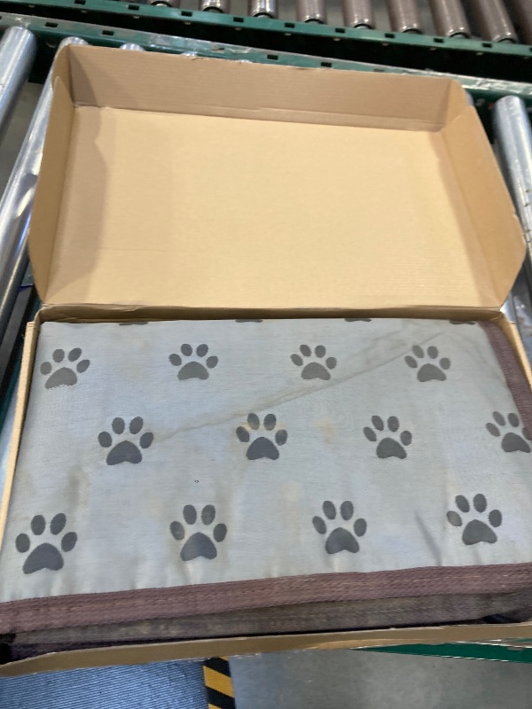 Photo 1 of GOLOPET Large Dog Heating Pad 34x21in with Smart Thermostat Switch and Power Line Protection Tube,Obtained MET and UL Dual Certification,Waterproof Pet Heating pad, Suitable for Dogs of All Ages