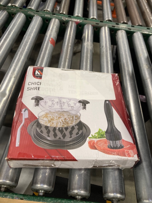 Photo 1 of **INCOMPLETE** Chicken Shredder Tool Twist Large 3 layer With Meat Tenderizer Tool & Brush,Manual Chicken Breast Grinder,10'' Pro Meat Shredder, BPA Free Anti-Slip Ergonomic Handle,Suitable For Beef &Vegetable