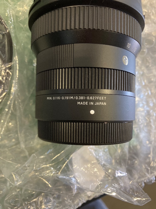 Photo 1 of 10-18mm F2.8 DC DN for Canon -RF Mount (Renewed)