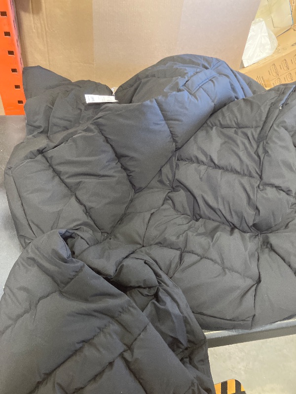 Photo 1 of Amazon Essentials Men's Hooded Long Puffer Coat, Black, 3X-Large Big