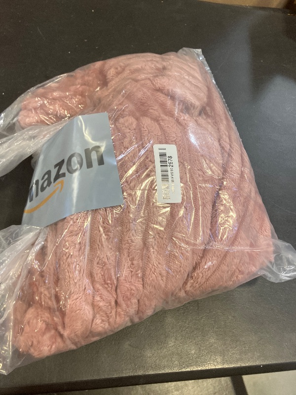 Photo 1 of BEDELITE Fleece Throw Blanket for Couch – 3D Ribbed Jacquard Soft and Warm Decorative Fuzzy Blanket – Cozy, Fluffy, Plush Lightweight Pink Throw Blankets for Bed, Sofa, 50x60 inches