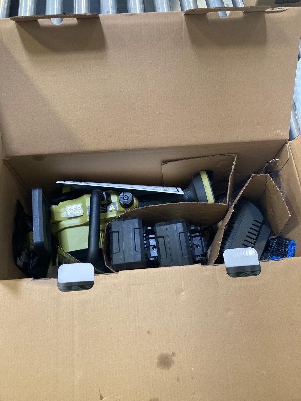 Photo 1 of 12 In Electric Chainsaw Cordless, 20V Battery Chain Saw with 2x4.0Ah Li-ion Batteries, 2 x Chains, with Tool-free Chain Tension, Auto Oiling for Wood Cutting, Tree Trimming and Branch Pruning