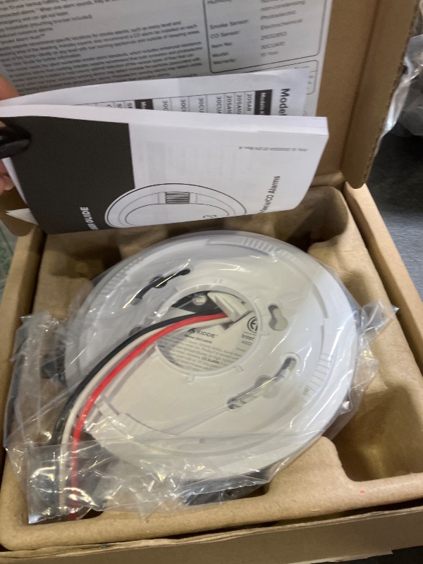 Photo 1 of Kidde  And Carbon Monoxide Detector, Hardwired with 10-Year Battery Backup, LED Status Lights, Interconnected, 85 dB Alarm, 5 inches