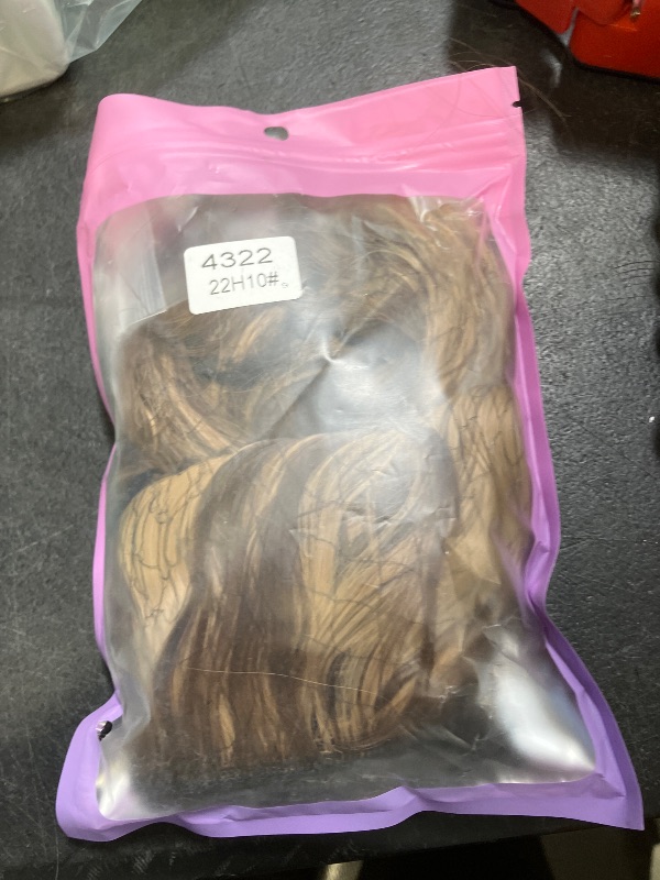 Photo 1 of 4PCS Clip in Hair Extensions Honey Blonde Mixed Light Brown 20 Inch Long Wavy Synthetic Hair Extensions (4pcs, 20Inch, 22H10#)