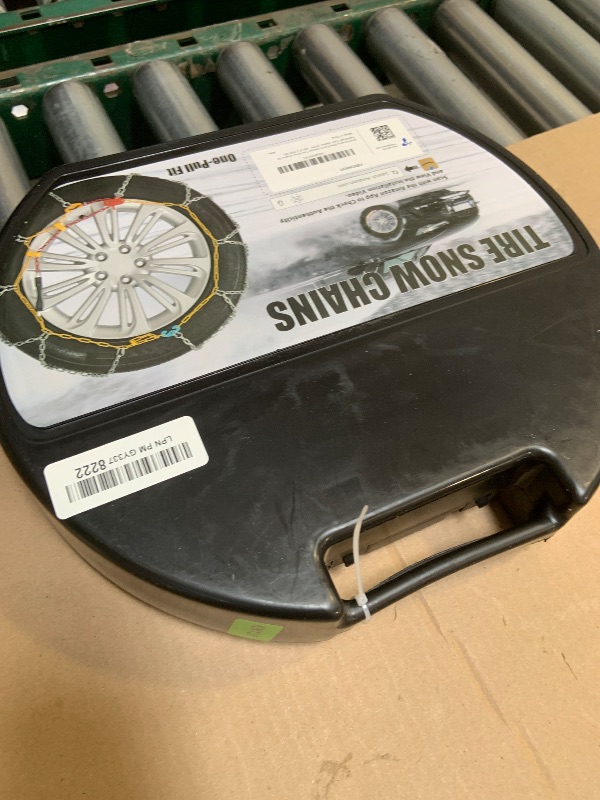 Photo 1 of Snow-Chains Easy Install Tire-Chains, One-Pull Fit Design Tire Snow Chains for Passenger Cars, Sedan, SUVs, Emergency Winter Tire Traction Car Tires 215 225 235 245 255 275 - Set of 2 (KN130)
