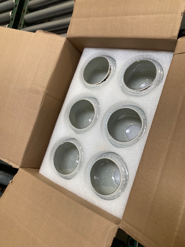 Photo 1 of 6 Pcs Disco Ball Vase Disco Ball Planter for Centerpieces Disco Ball Decor Flower Vase with Silver Mirror Glass for Wedding, Birthday, Party (4" X 4.7")