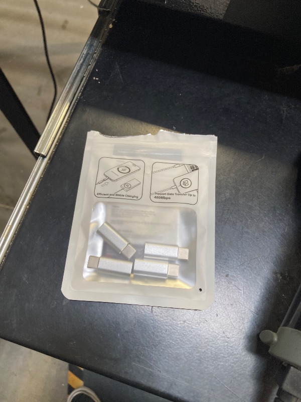 Photo 1 of ????? ???????? Lightning to USB C Adapter for iPhone 17/16/15 Series,iPad Pro,Charging & Data Sync ONLY,Type C Charger Connector,for iPhone 17/16 Charger,17/16 Accessroies,Not for Audio