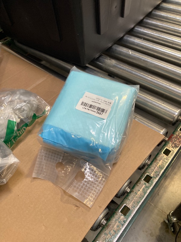 Photo 1 of 20 Pcs Rabbit Pee Pads, Disposable Super Absorbent Diaper, Pet Toilet/Potty Training Pads for Guinea Pigs, Hedgehog, Hamsters, Chinchillas, Cats, Dogs