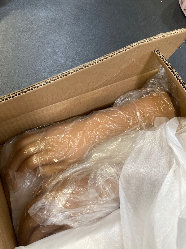 Photo 1 of Realistic Silicone Male Long arm Hand Model with Bones Fake Hand Flexible Finger Bendable Wrist Mannequin Hand for Jewelry Display Nail Art Practice?one Pair?