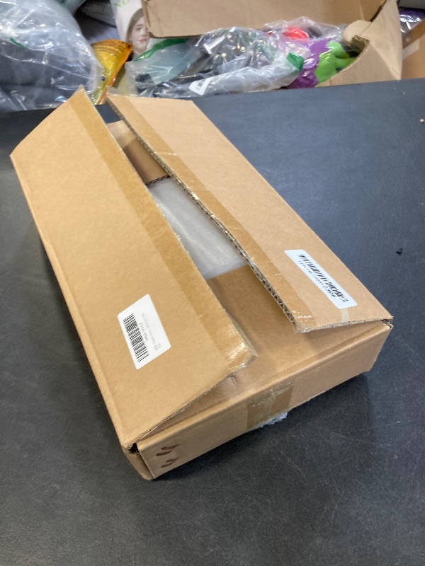 Photo 1 of Realistic Silicone Male Long arm Hand Model with Bones Fake Hand Flexible Finger Bendable Wrist Mannequin Hand for Jewelry Display Nail Art Practice?one Pair?