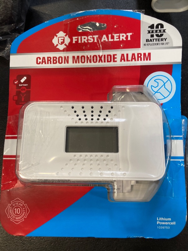Photo 1 of First Alert CO710 Carbon Monoxide Detector with 10-Year Battery and Digital Temperature Display , White