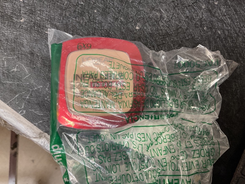 Photo 1 of L'Oreal Paris Makeup Infallible Fresh Wear Foundation in a Powder, Up to 24H Wear, Waterproof, Ivory, 0.31 oz. (Packaging May Vary)