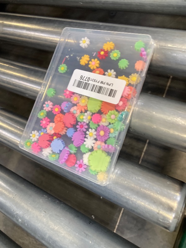 Photo 1 of 100 Flatback Resin Daisy Flowers for Craft DIY Flower Cabochons for Jewelry Making Scrapbooking Embellishments Mixed Color Sunflower Resin Slime Charms Hair Clip Phone Case Decor