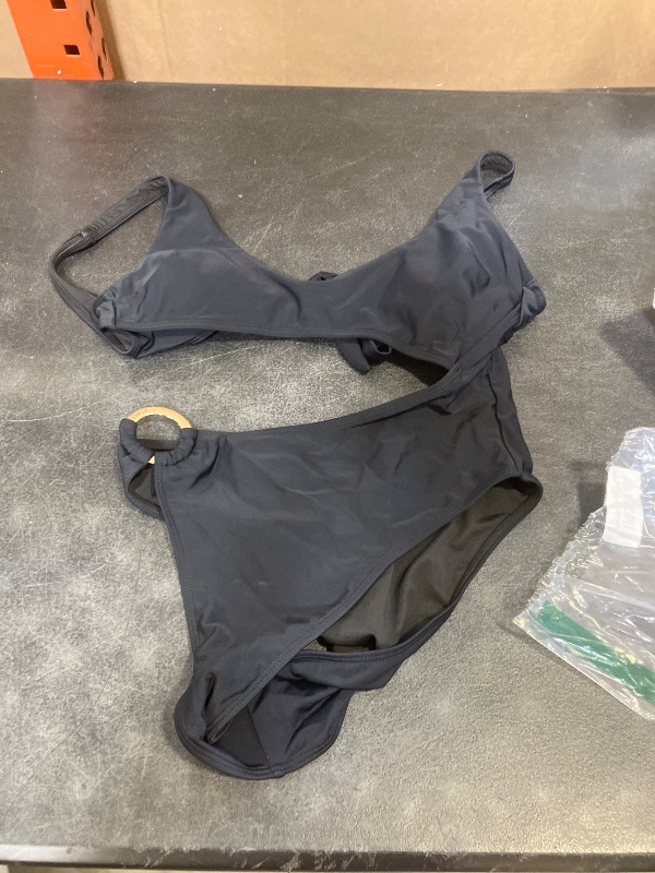 Photo 1 of womens medium one piece bathing suit 