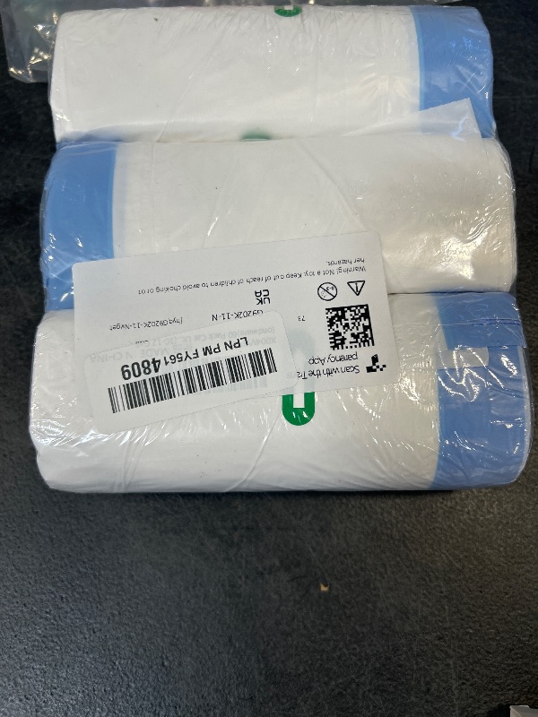 Photo 1 of 60 Pack Cat ter Bags Compatible with Litter Robot 3 & 4, Self Cleaning Automatic Litters Box Liners, 25.2 x 15.7 inch (10-12 Gallons)