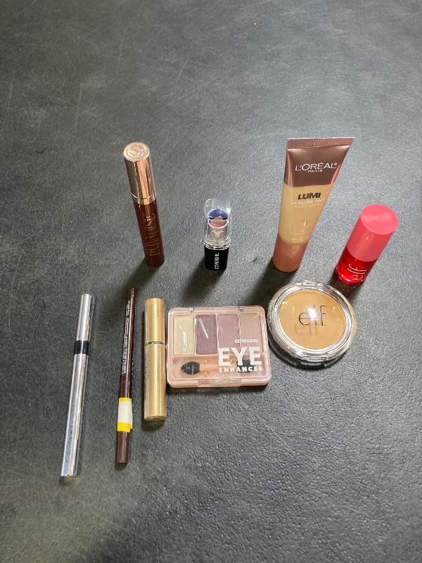 Photo 1 of Glam Lux Beauty Bundle!
----- FINAL SALE / NO RETURNS ----