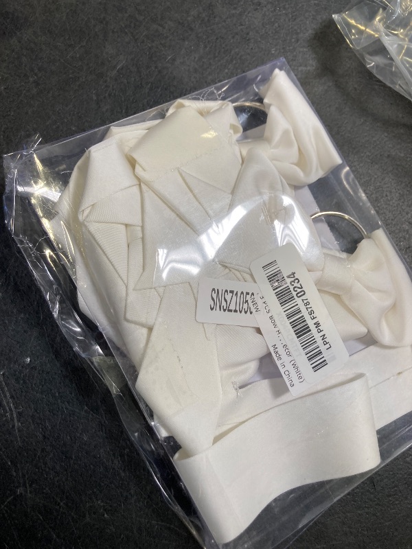 Photo 1 of 3 PCS Bow Holder for Girls Hair Bows, Ribbon Hair Clip Oraganizer Hair Barrettes Storage for Women,Wall Hanging Alligator Clip Hair Accessories Organizer Bedroom College Dorm Decor (White)