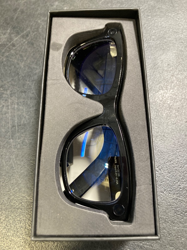 Photo 1 of 2026 Upgraded – Smart Camera Glasses, 8MP Resolution Supporting 1080P HD Video Recording, Supports Photo/Video/Audio Recording, 410mAh Battery, with AI Assistant/AI Translation/Bluetooth Calling