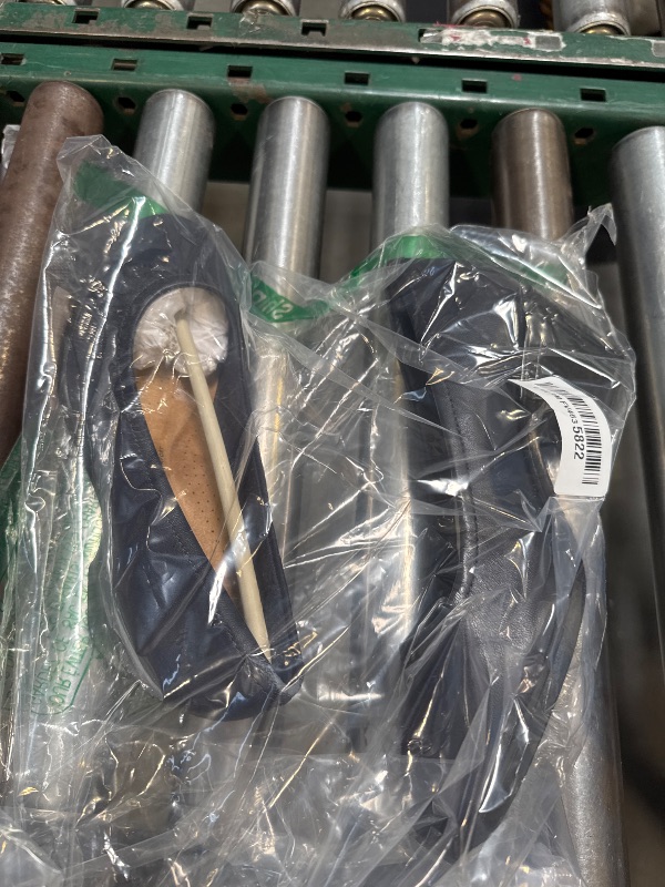 Photo 1 of Clarks Blue's Emily 2 Ruby Pump, Navy Leather, 7 Wide US