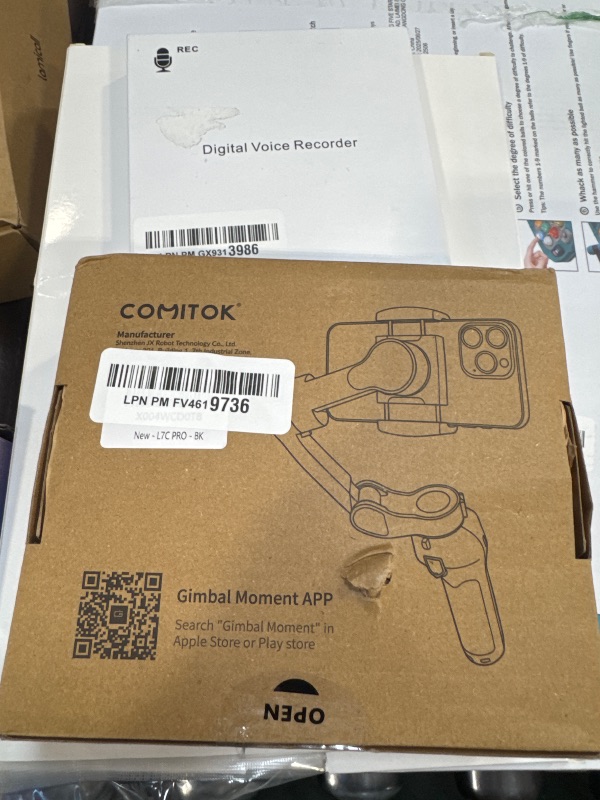 Photo 1 of COMITOK L7C Pro, Gimbal stabilizer for iPhone, Phone Stabilizer for Video Recording with Face/Object Tracking, 3-Axis Gimbal for Android & iPhone 15 Pro Max, Foldable Phone Gimbal Vlog Recording