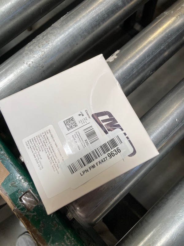 Photo 1 of 12 Pieces Plastic Frogs Toy Mini Vinyl Realistic Frog Decorations Fun Rain Forest Character Figures Lifelike Toy for Rana Crafting Party Supplies Home Decor Game