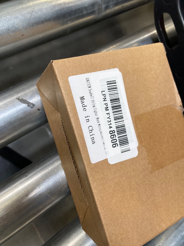 Photo 1 of HDNICEZM Beach Seashell Decorative String Lights 14.1Ft 40 Warm White LED Waterproof Battery Operated Ocean String Lights for Bedroom Wedding Holiday Party Garden Indoor Outdoor Decorations