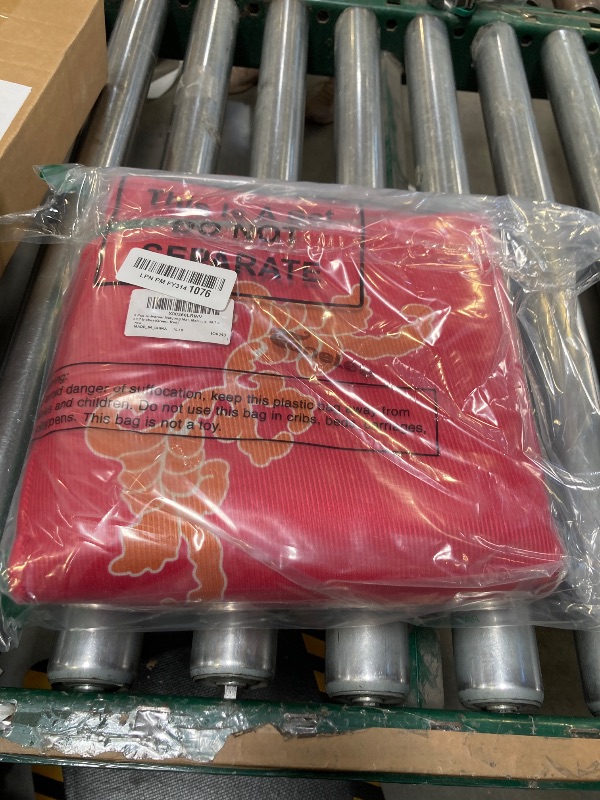 Photo 1 of 2 Pcs Mahjong Mat Mahjong Table Cover Non-Slip Noise Reduction Gaming Mat for Poker Board Tile Games Dominoes Party Festival Reunion 30.7 x 30.7 Inches(Green, Red)