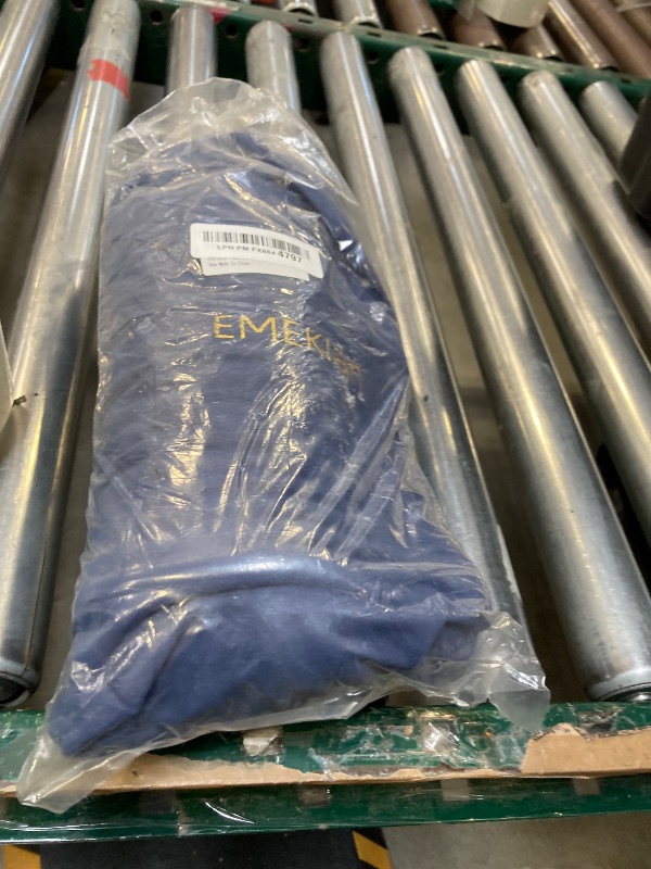 Photo 1 of EMEKIAN Indoor Outdoor Climbing Rope, Static Rock Climbing Rope for Escape Rope, Ice Climbing Equipment, Fire Safety Rescue Rope, with Non Slip Gloves (Blue, 10mm/65ft)